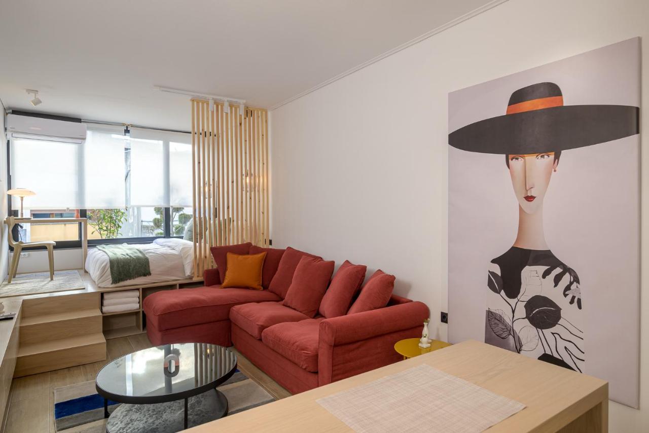 MadaM Apartments - elegant, cozy, comfortable, central Janina Zewnętrze zdjęcie